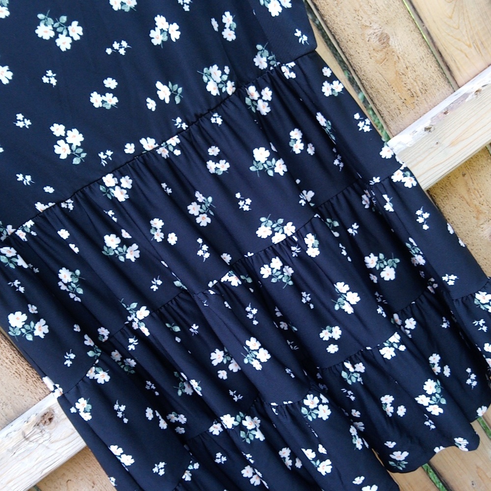 Perfect Peach Flowy Floral Print Pattern Tank Top… - image 6